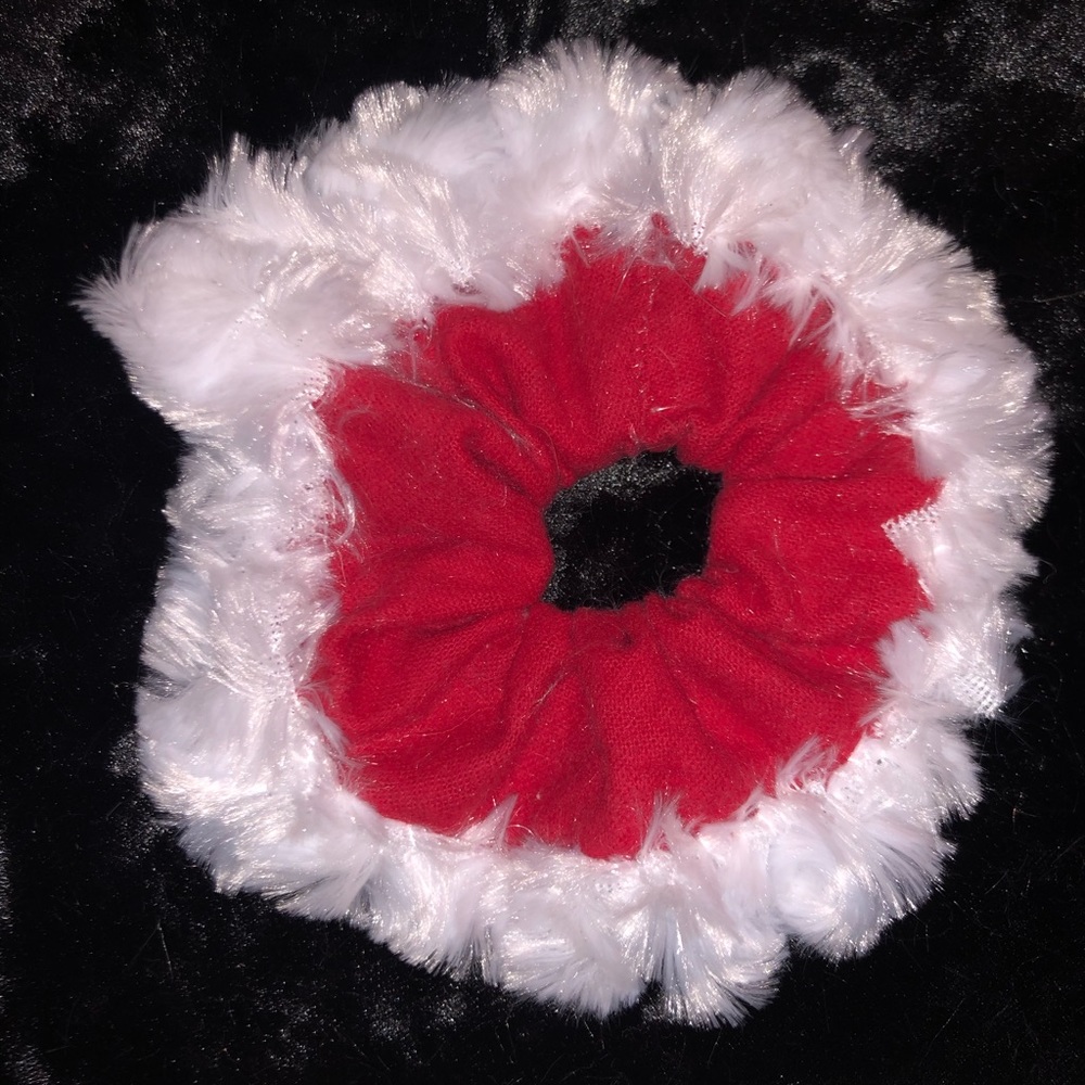 Christmas tree skirt scrunchie